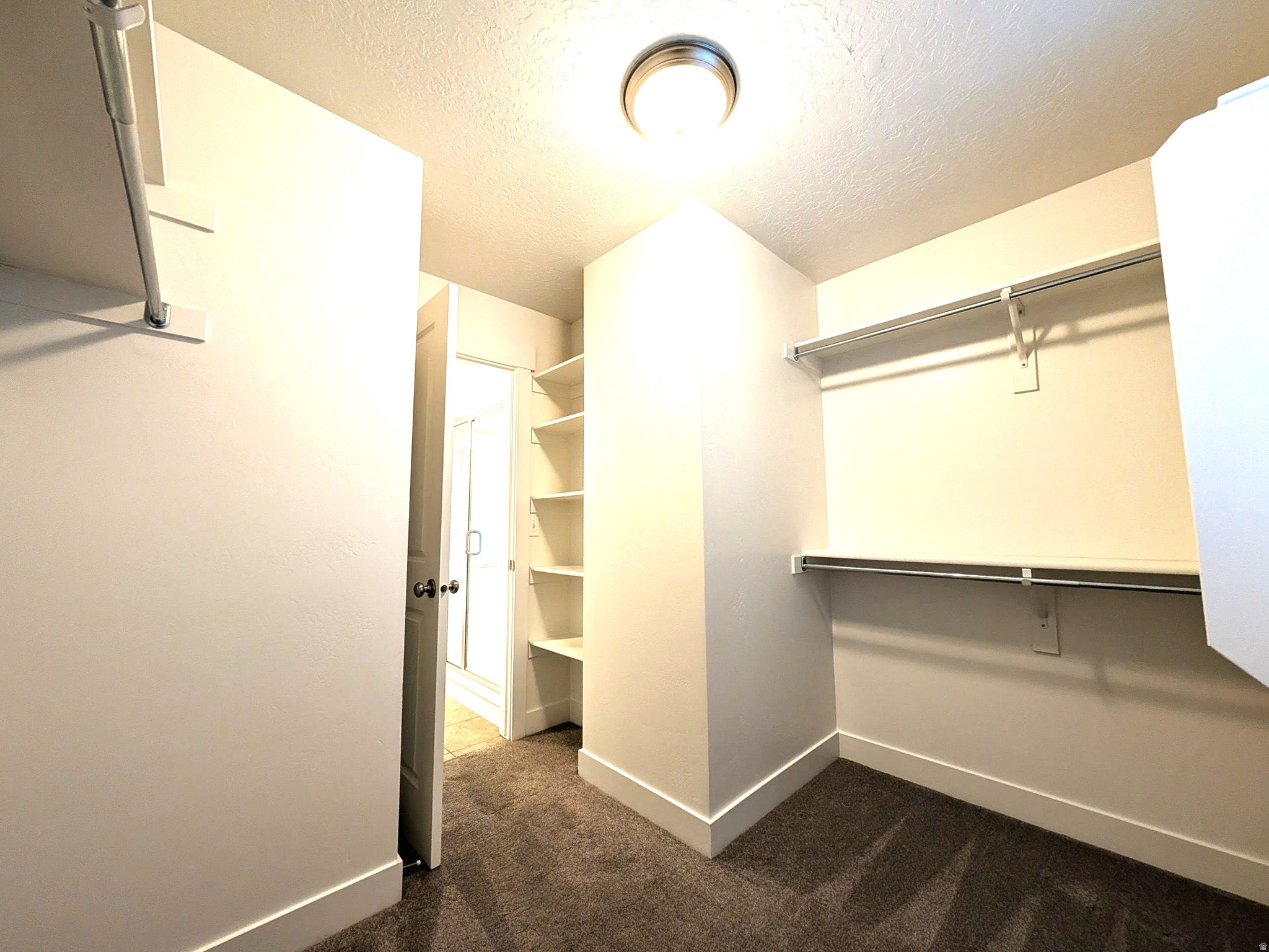 EAST RIVERWALK - Residential