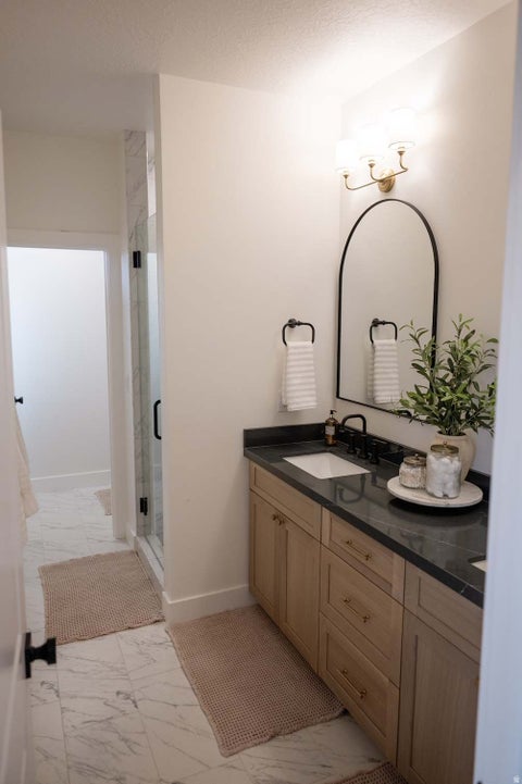 Tiny photo for 1478 N PLEASANTVIEW DR #10, Kaysville, UT 84037 (MLS # 2180165)