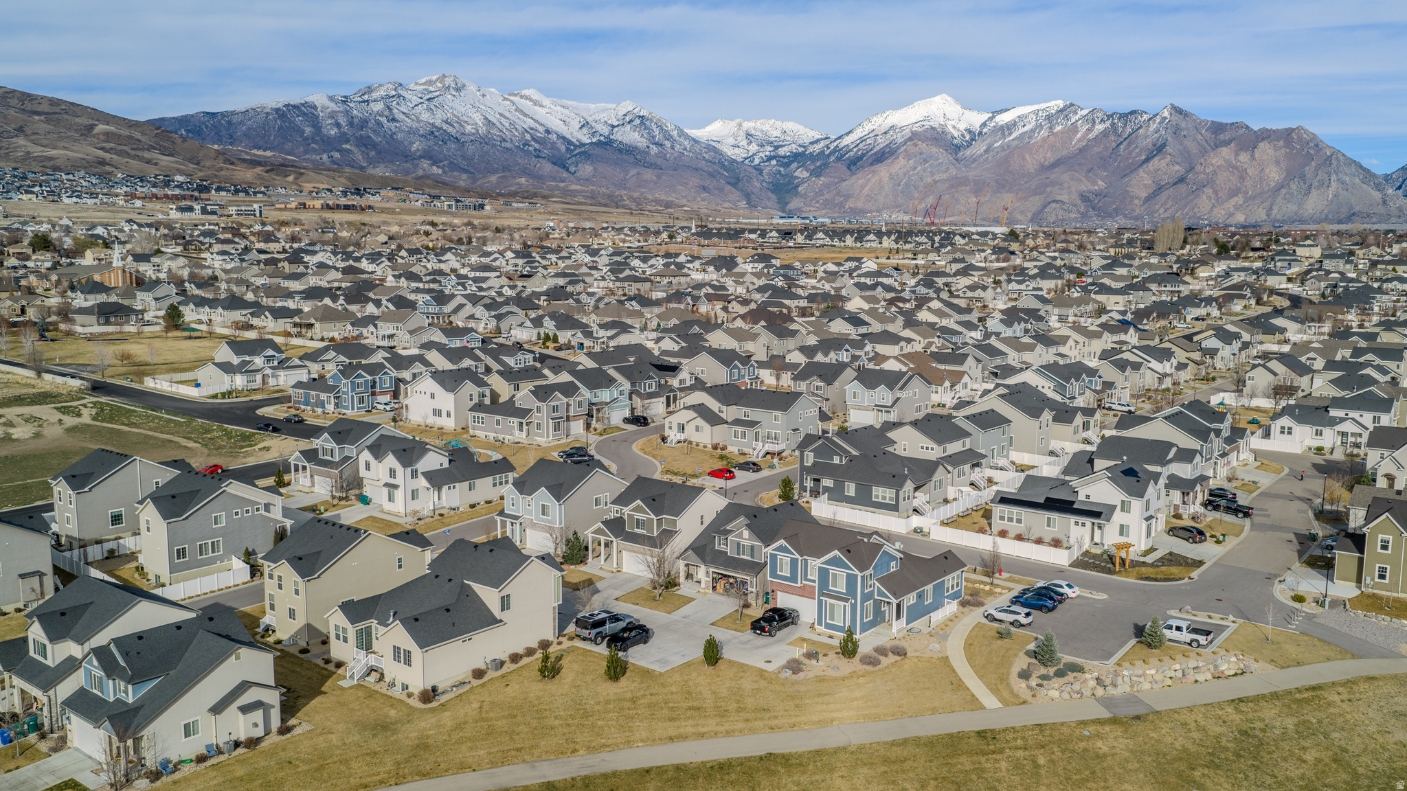 IVORY RIDGE PARKSIDE - Residential