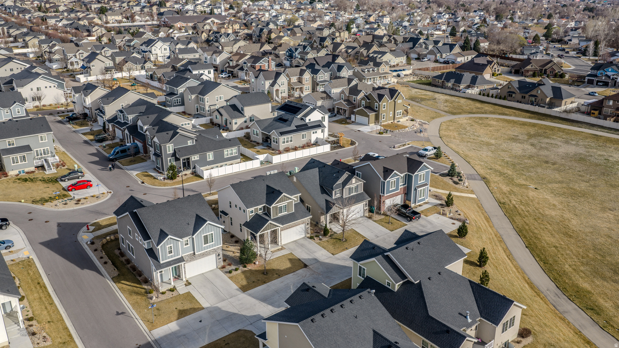 IVORY RIDGE PARKSIDE - Residential