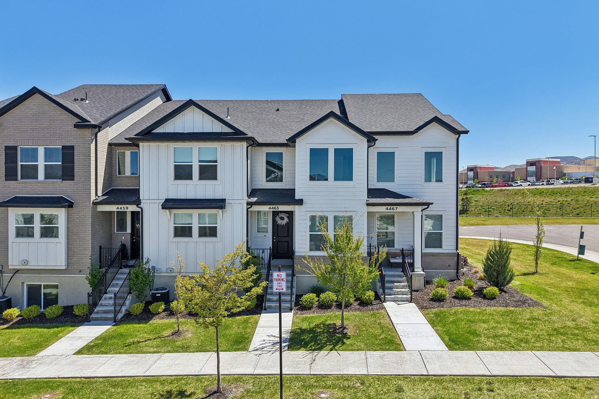 MOUNTAIN RIDGE - Residential