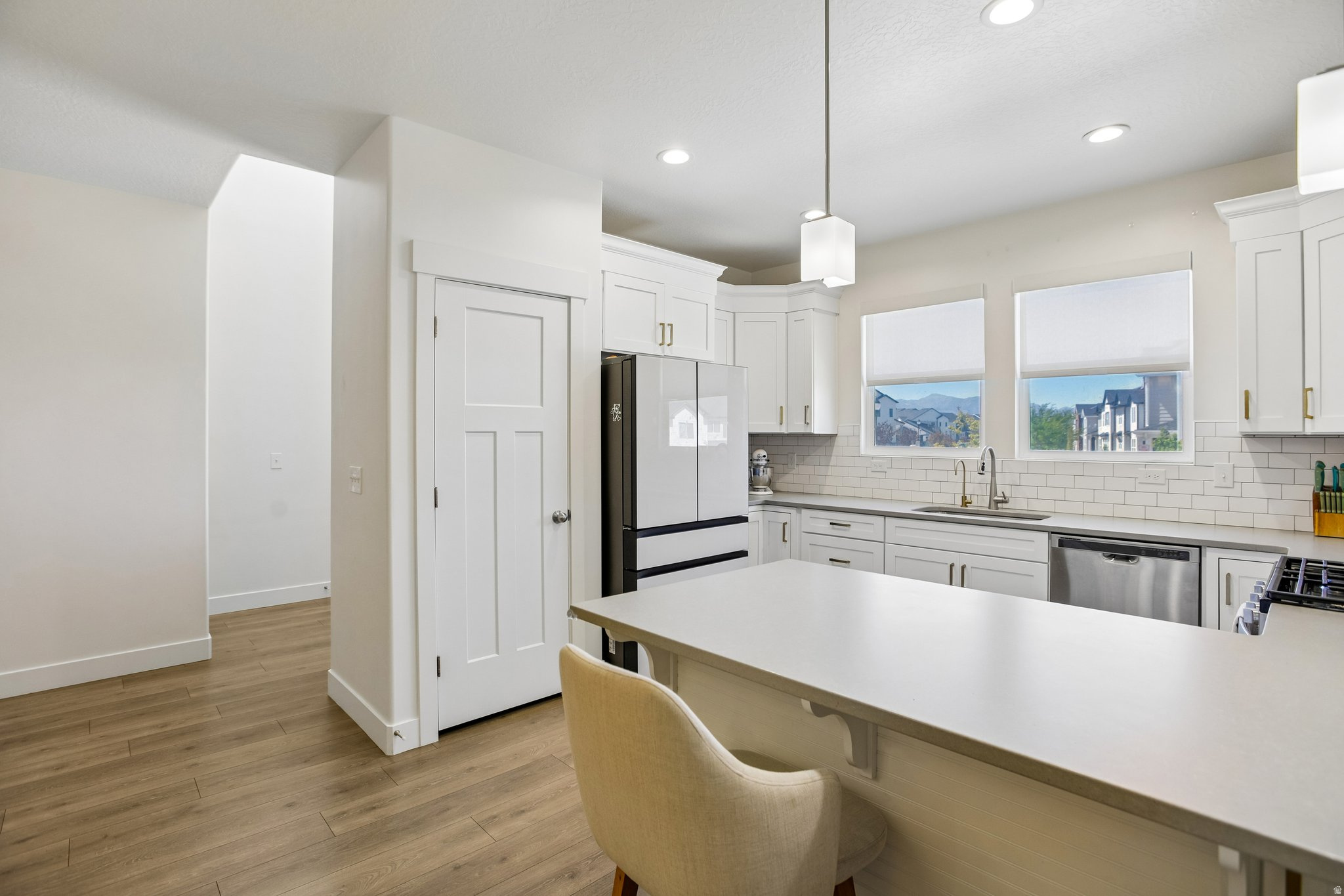 MOUNTAIN RIDGE - Residential