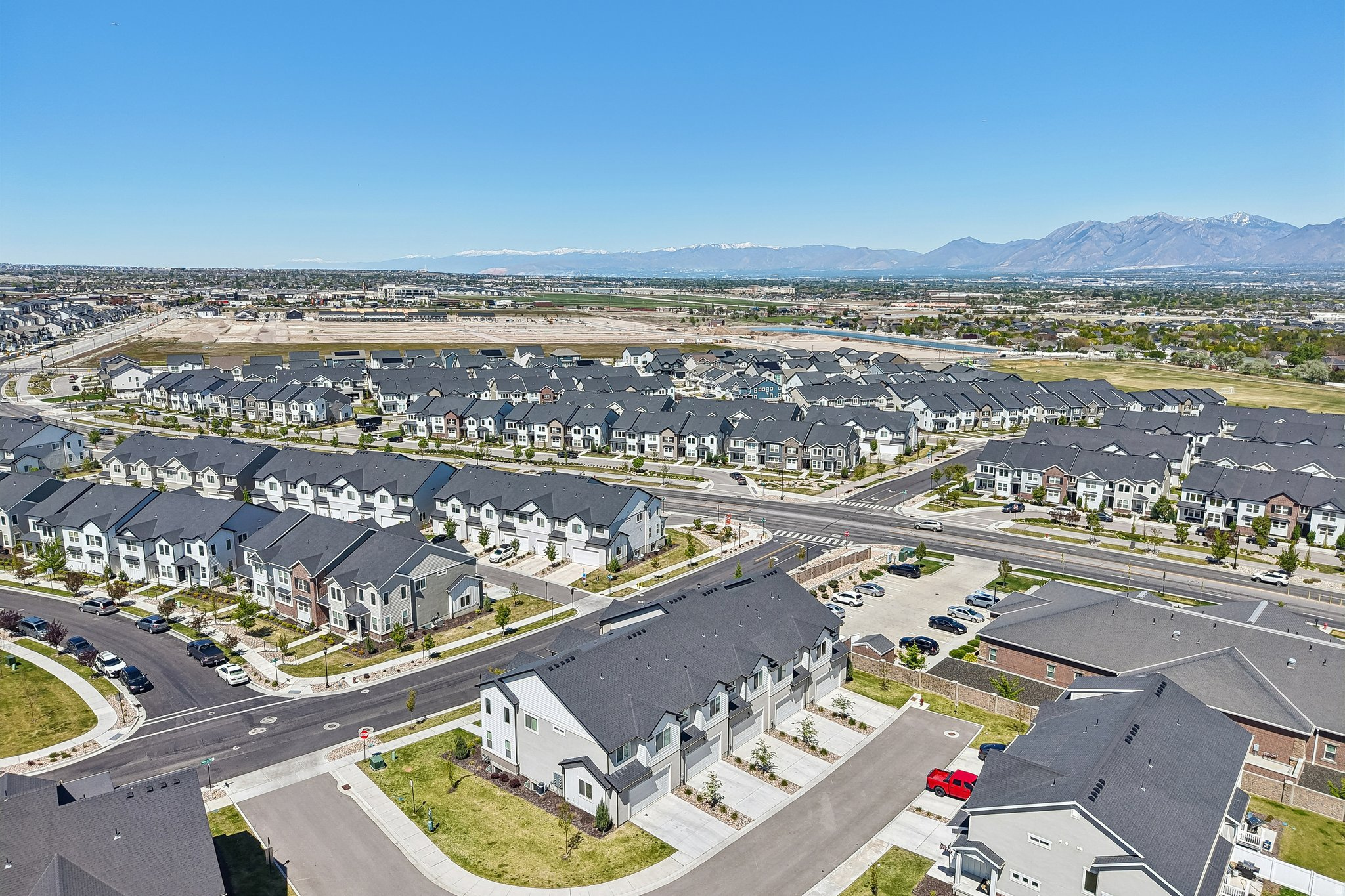 MOUNTAIN RIDGE - Residential