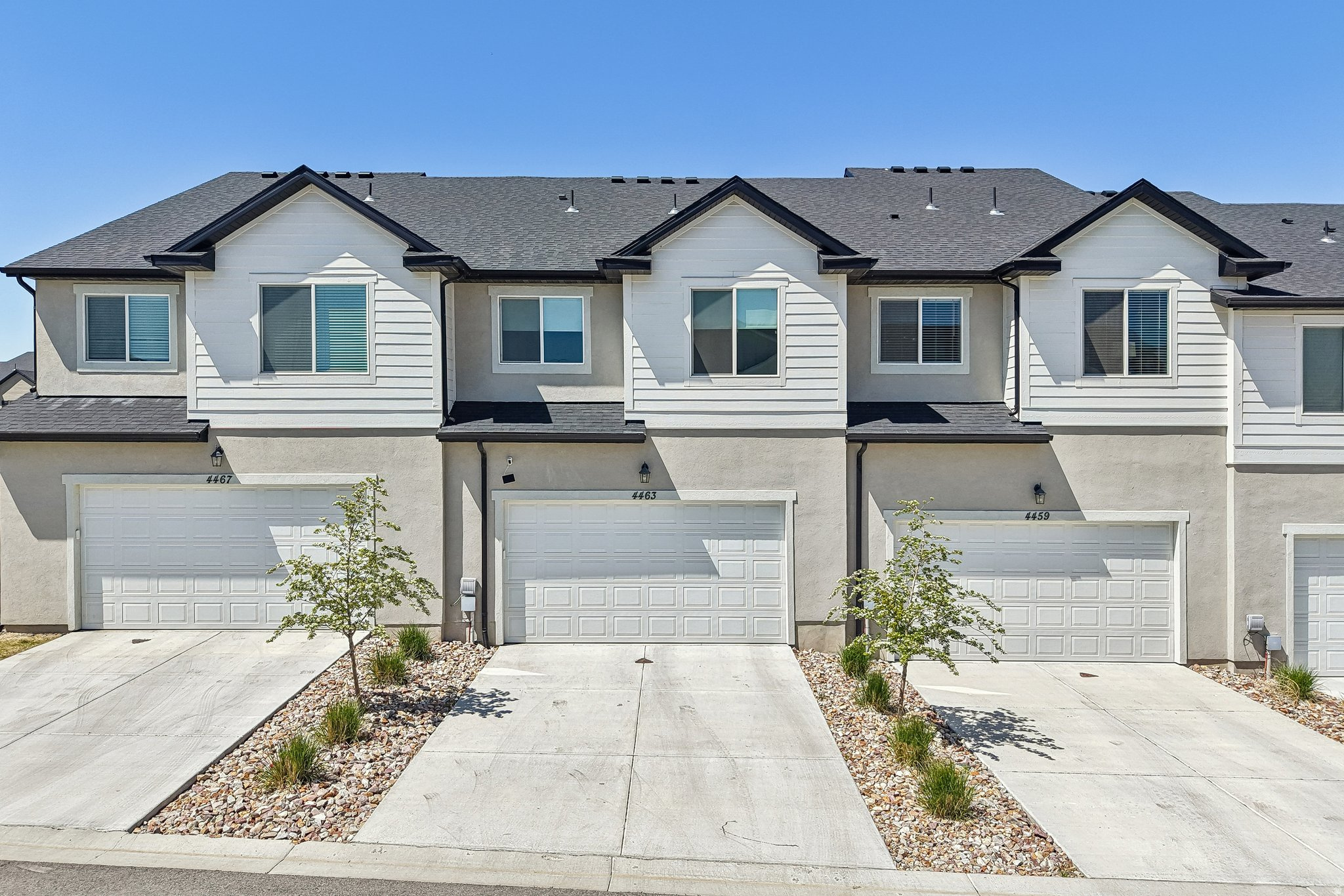 MOUNTAIN RIDGE - Residential
