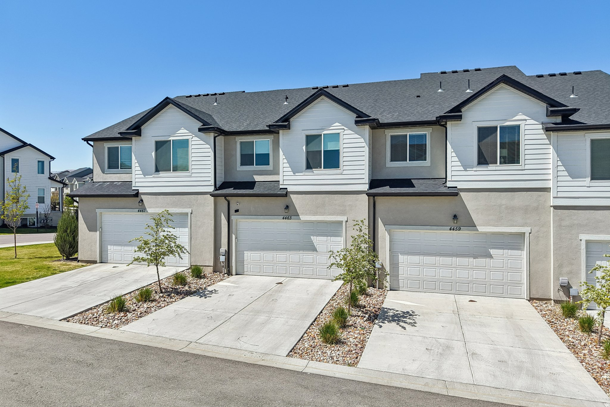 MOUNTAIN RIDGE - Residential