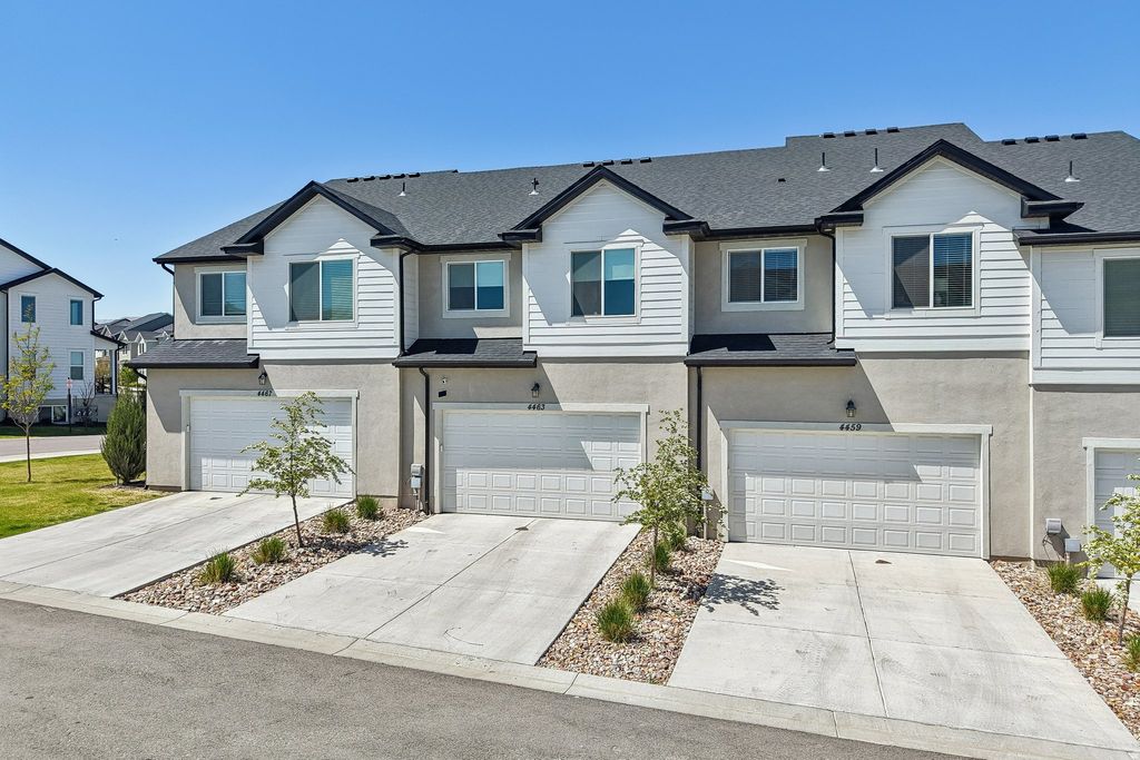 Photo of 4463 W WATCHMEN WAY S, Herriman, UT 84096 (MLS # 2155212)