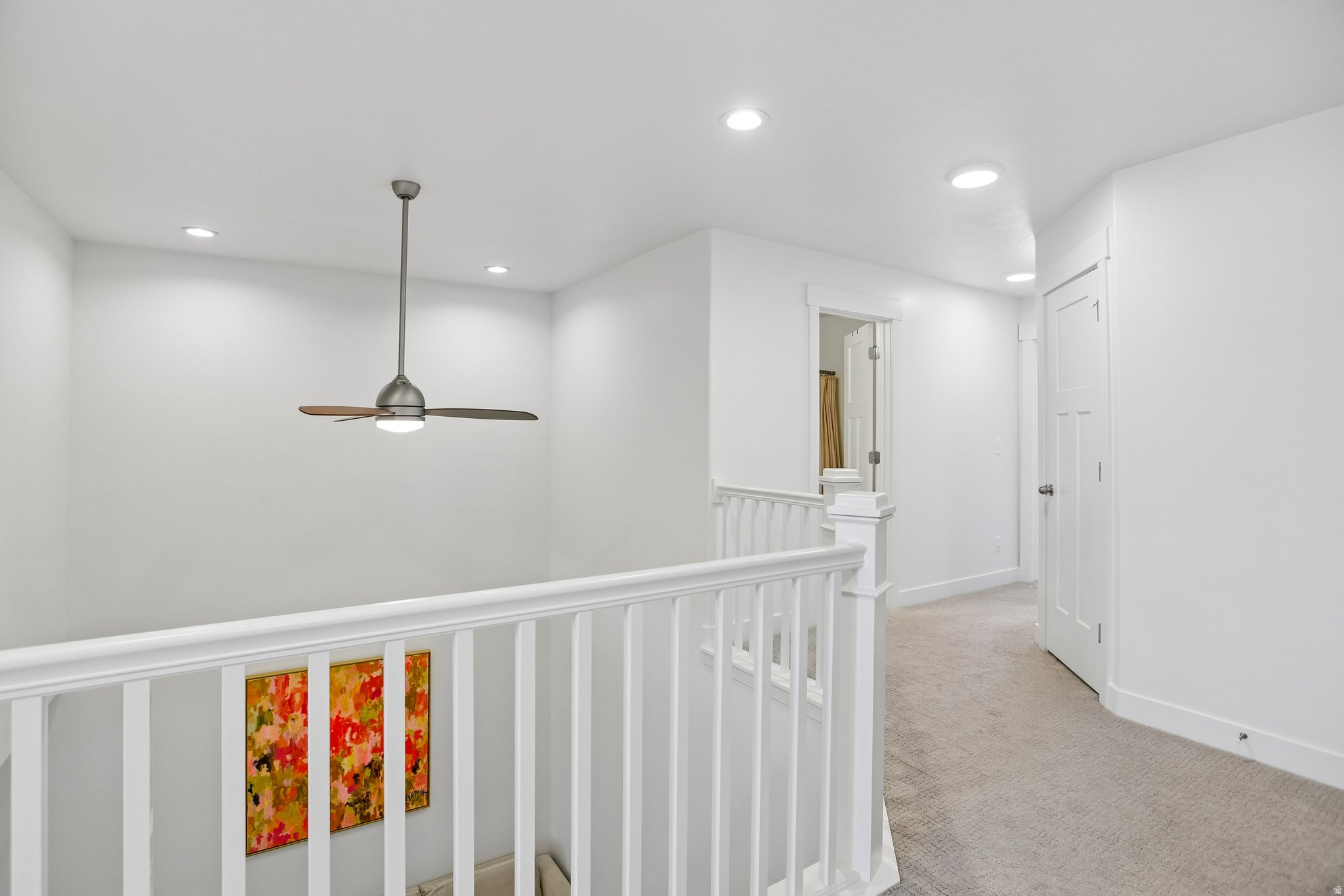 MOUNTAIN RIDGE - Residential
