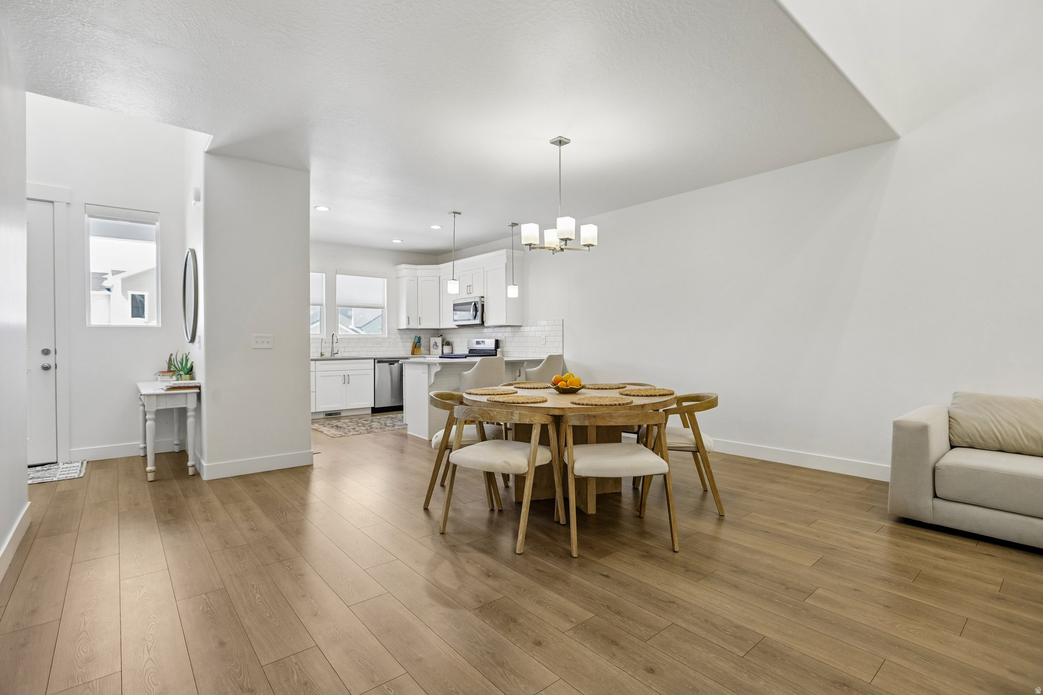 MOUNTAIN RIDGE - Residential