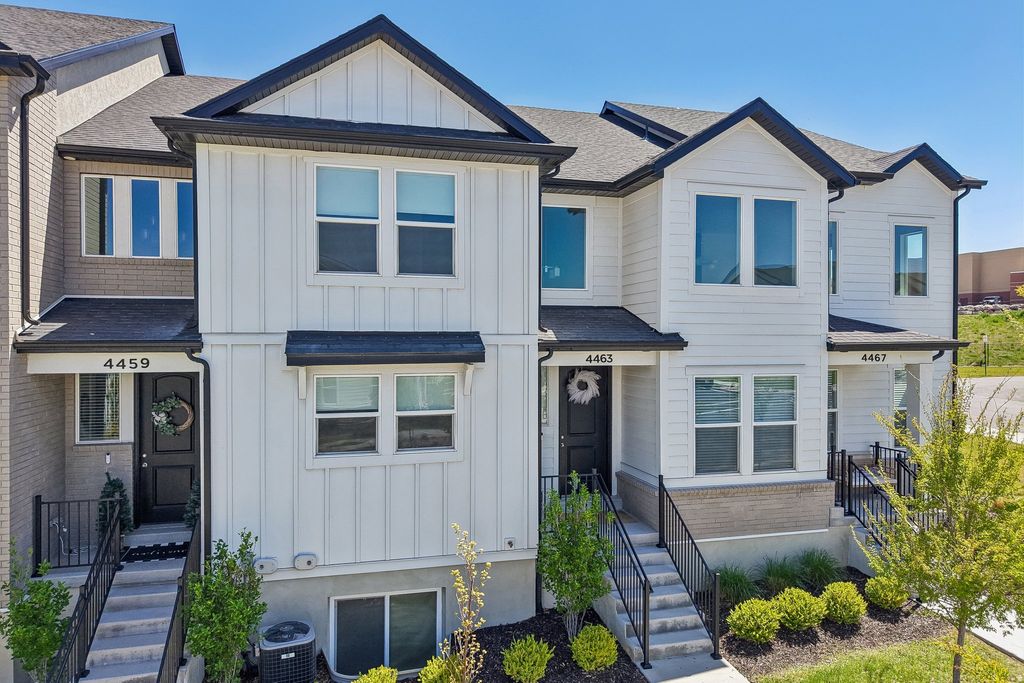 Photo of 4463 W WATCHMEN WAY S, Herriman, UT 84096 (MLS # 2155212)