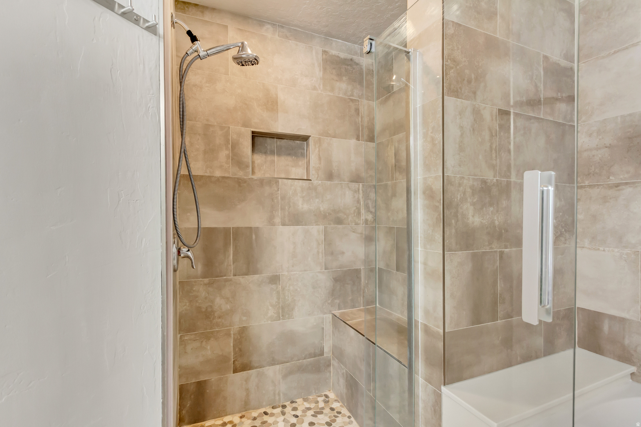 WATERSIDE TOWNHOMES - Residential