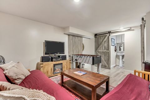 Tiny photo for 2268 W HARKER FARM LN S, Taylorsville, UT 84129 (MLS # 2151322)