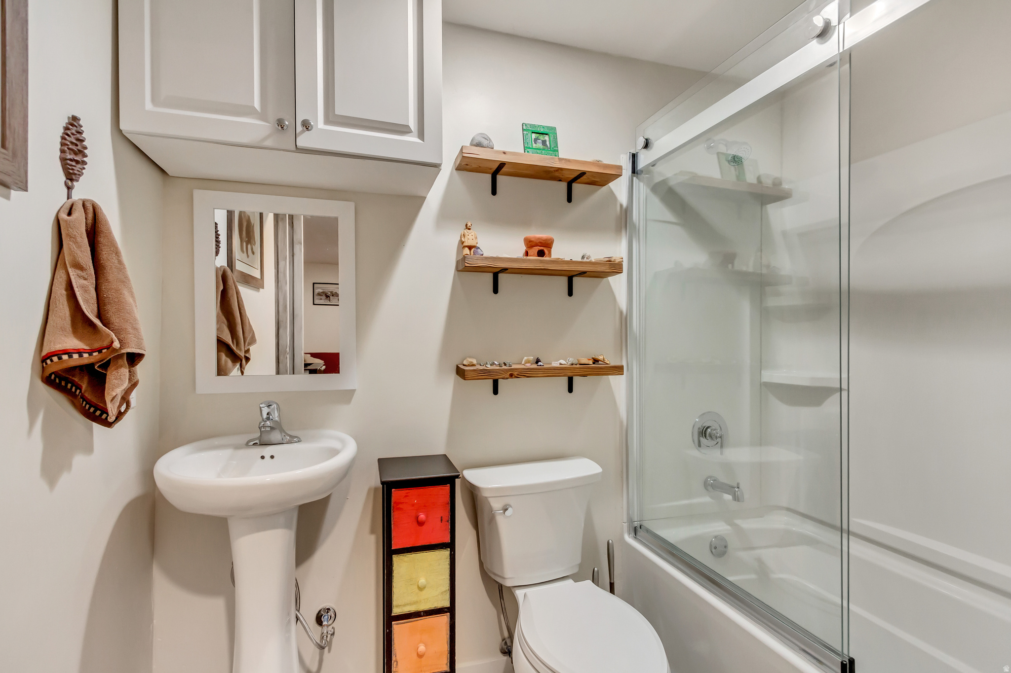 WATERSIDE TOWNHOMES - Residential