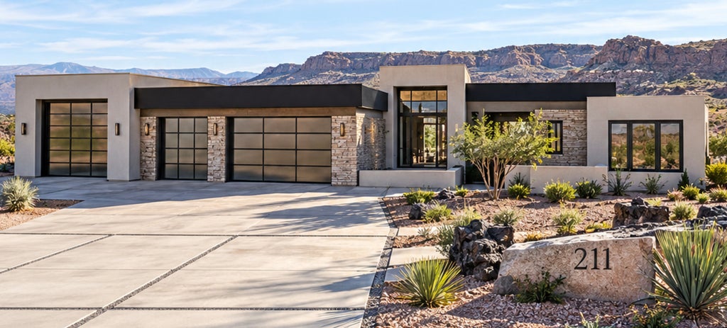 Photo of 5425 N JOHNSON ARCH DR #211, Saint George, UT 84770 (MLS # 2186130)