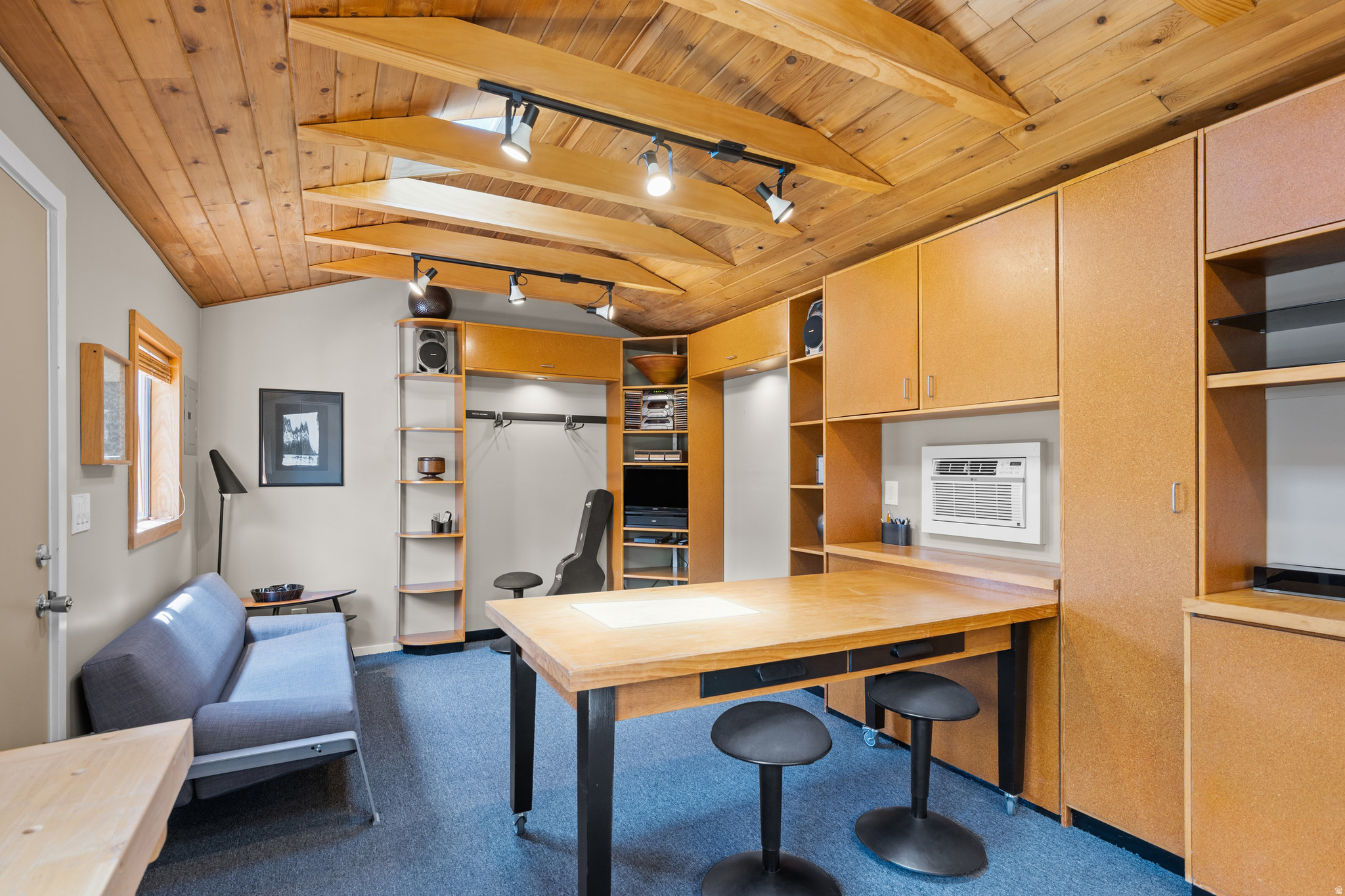 SHERWOOD HIL - Residential
