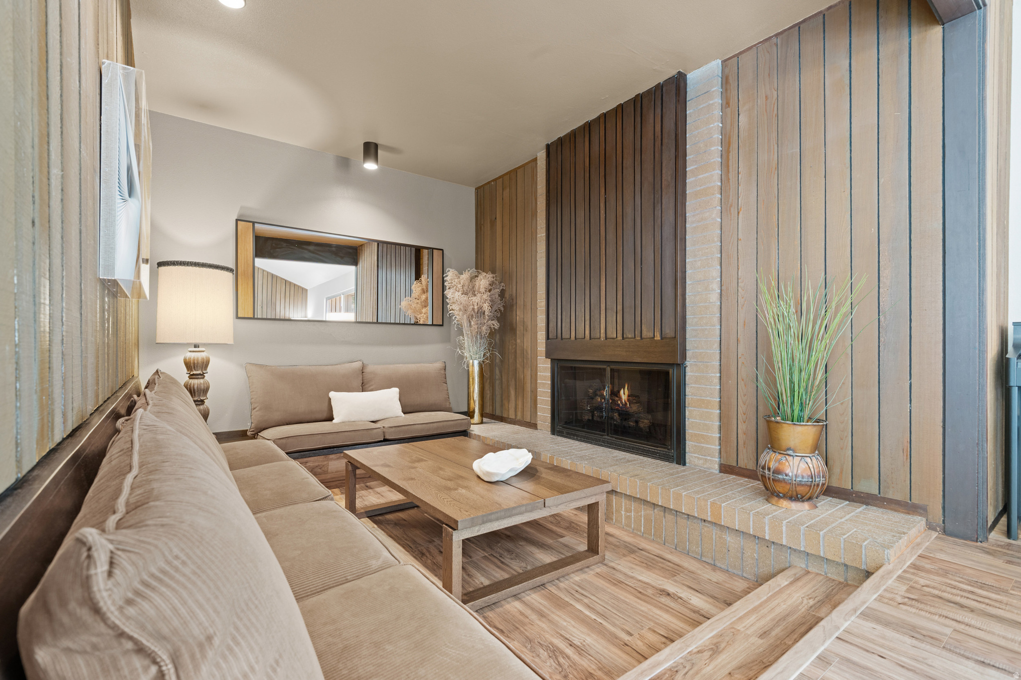 SHERWOOD HIL - Residential