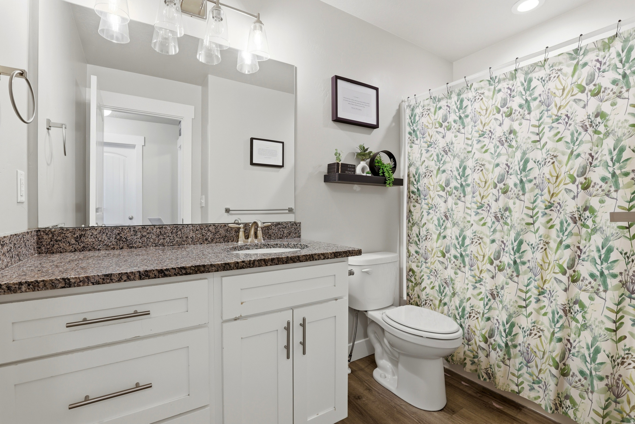 NORTHVIEW - Residential