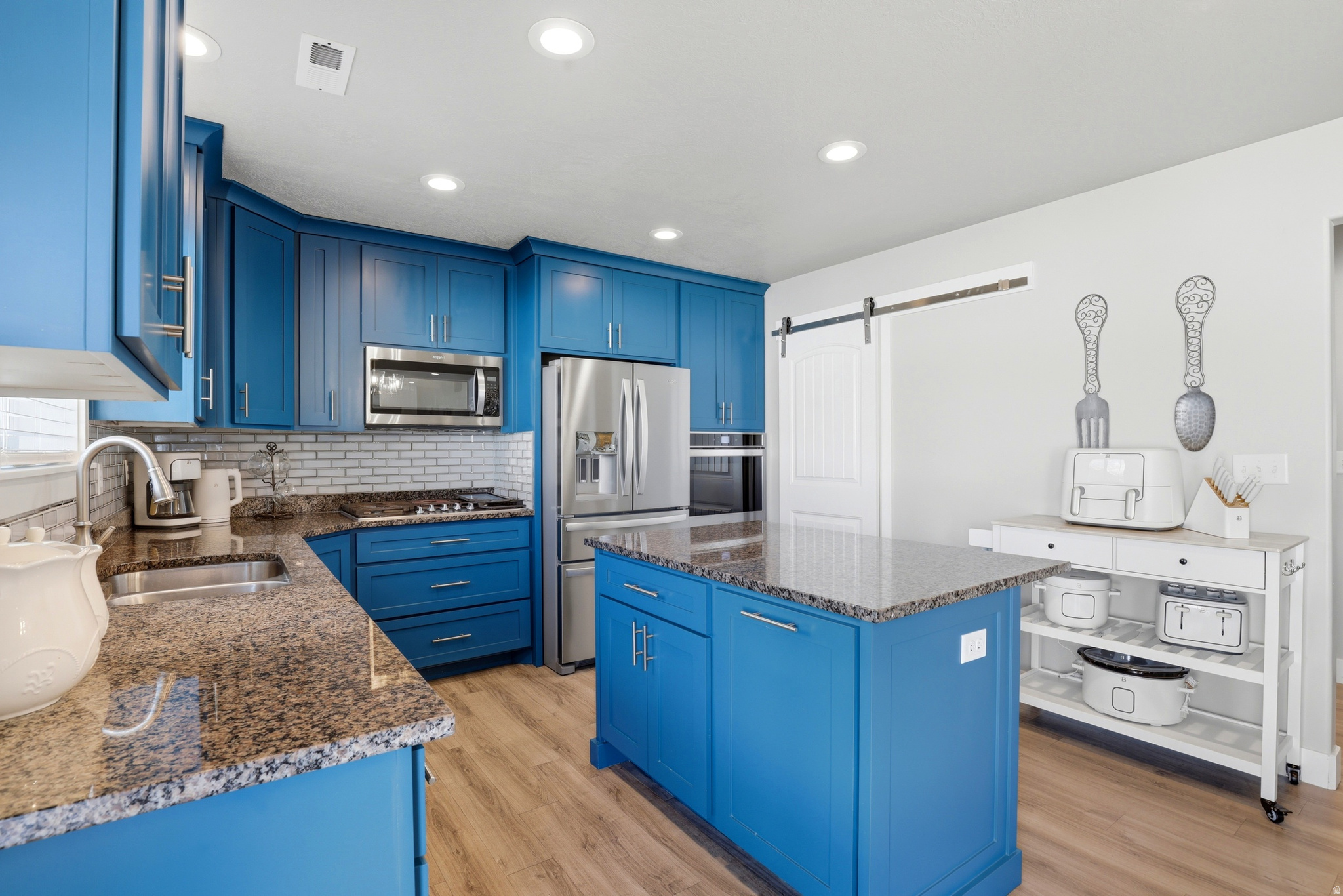 NORTHVIEW - Residential