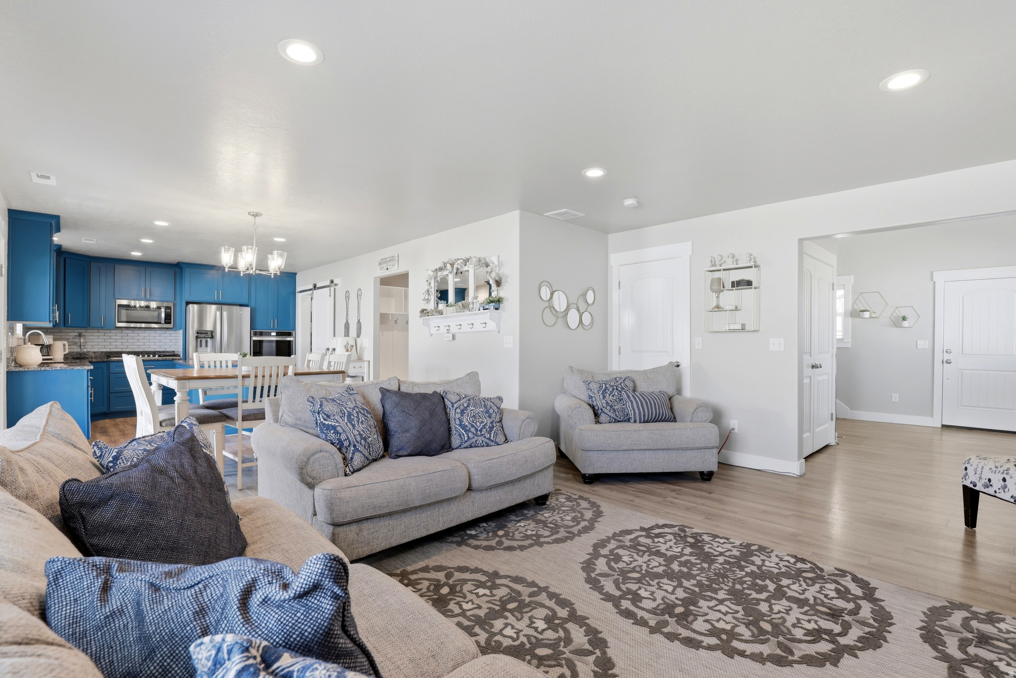 NORTHVIEW - Residential