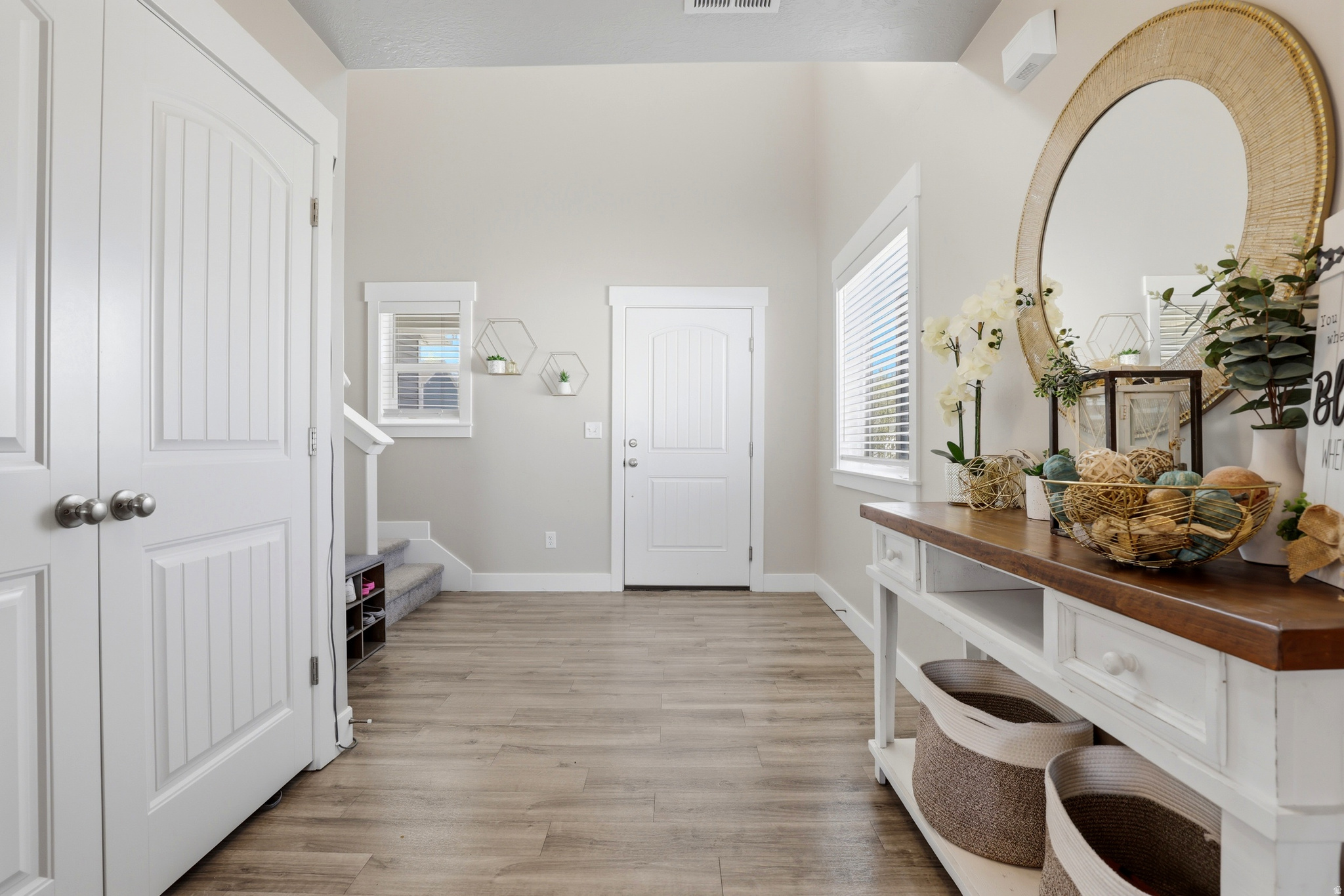 NORTHVIEW - Residential