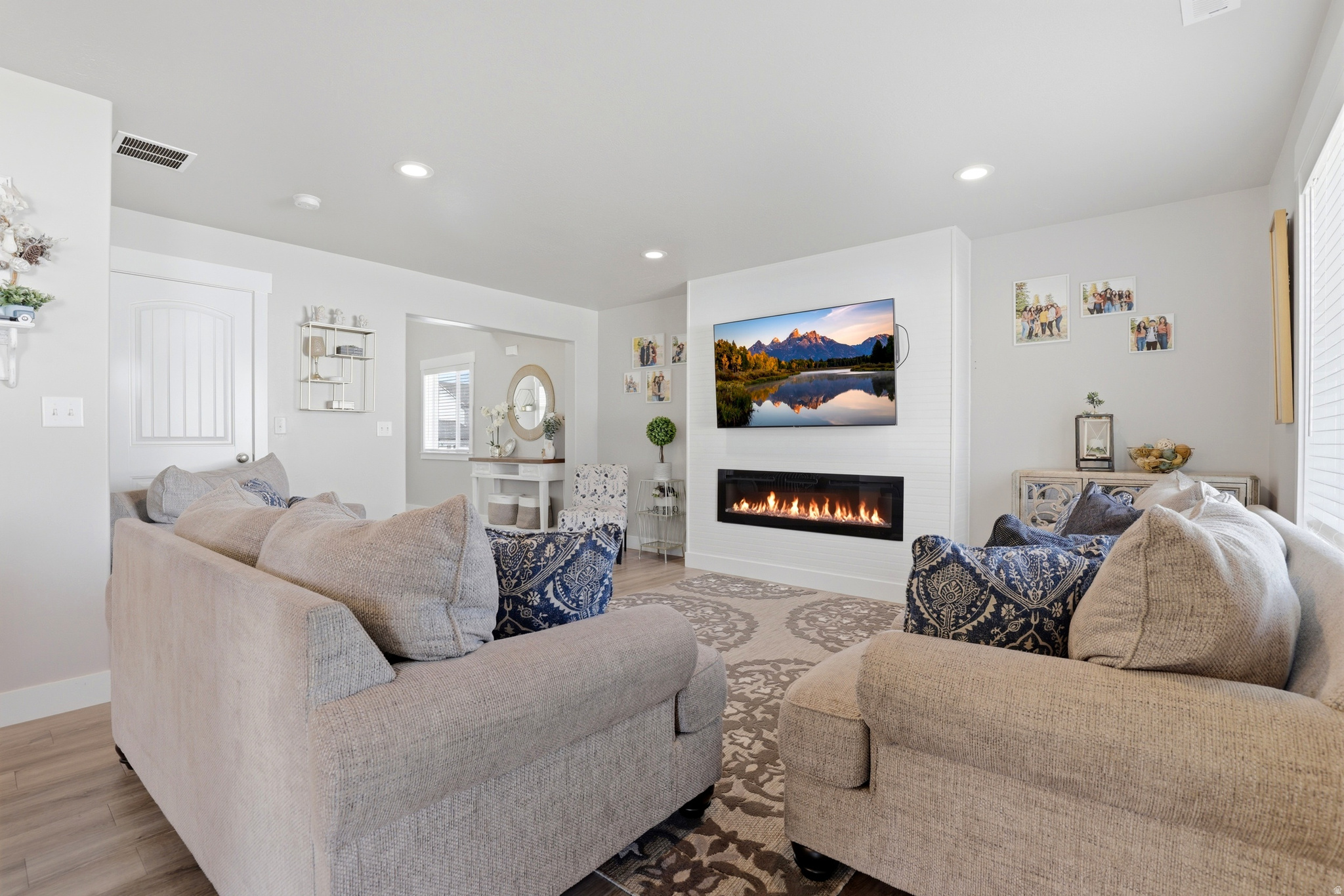 NORTHVIEW - Residential