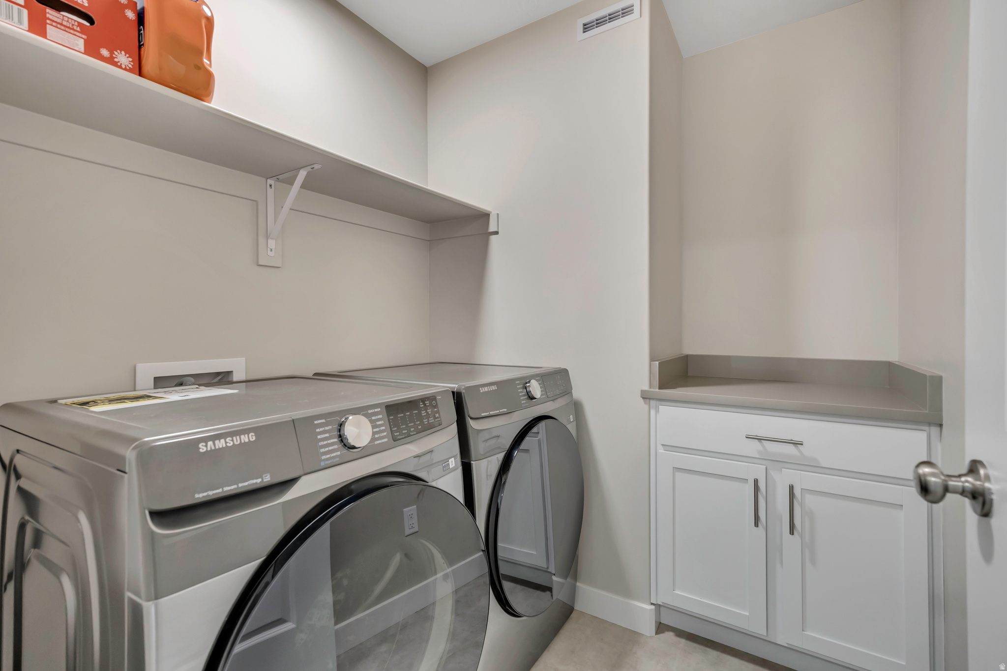 GABLER'S GROVE TOWNS 591 - Residential