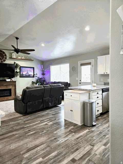 Tiny photo for 2147 E SHADOW DR, Eagle Mountain, UT 84005 (MLS # 2140711)