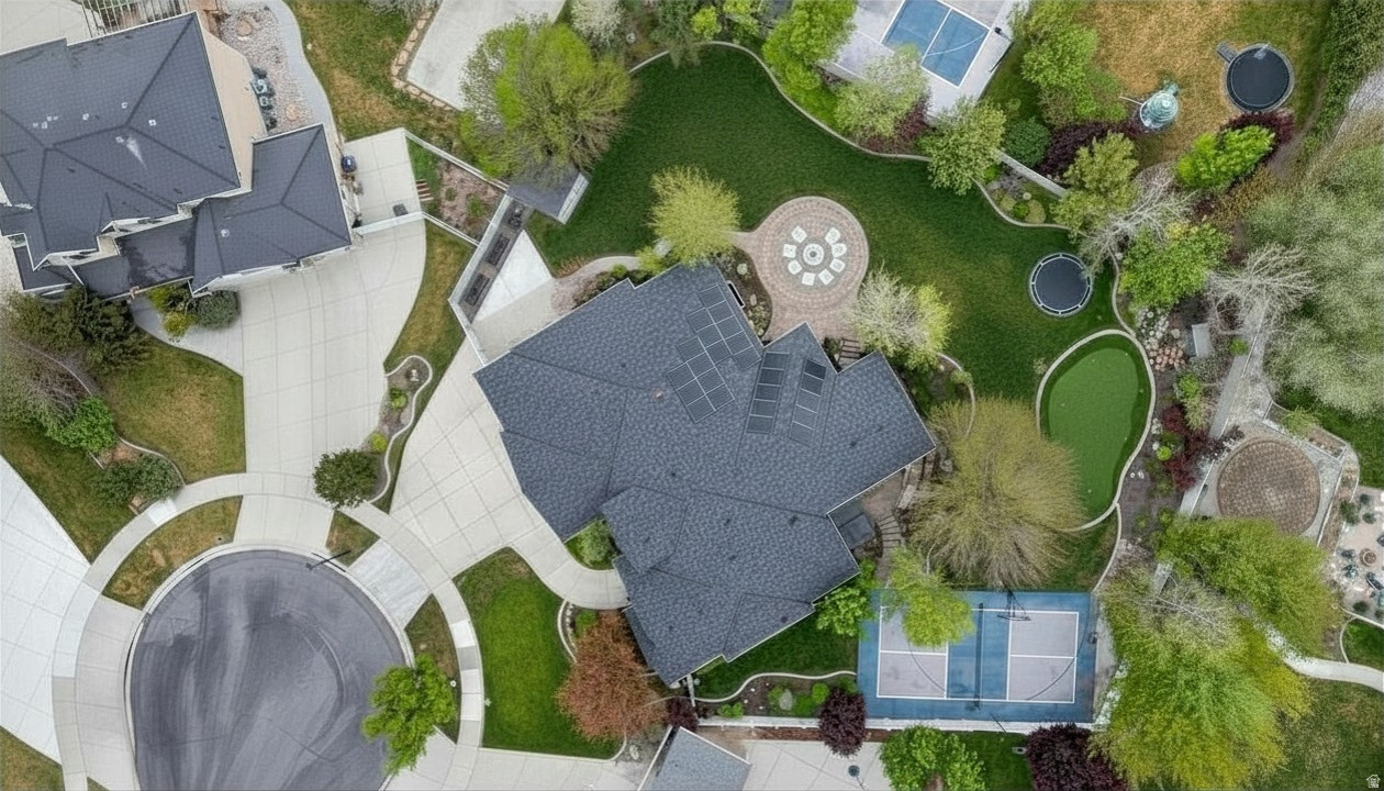 MEADOWS - Residential