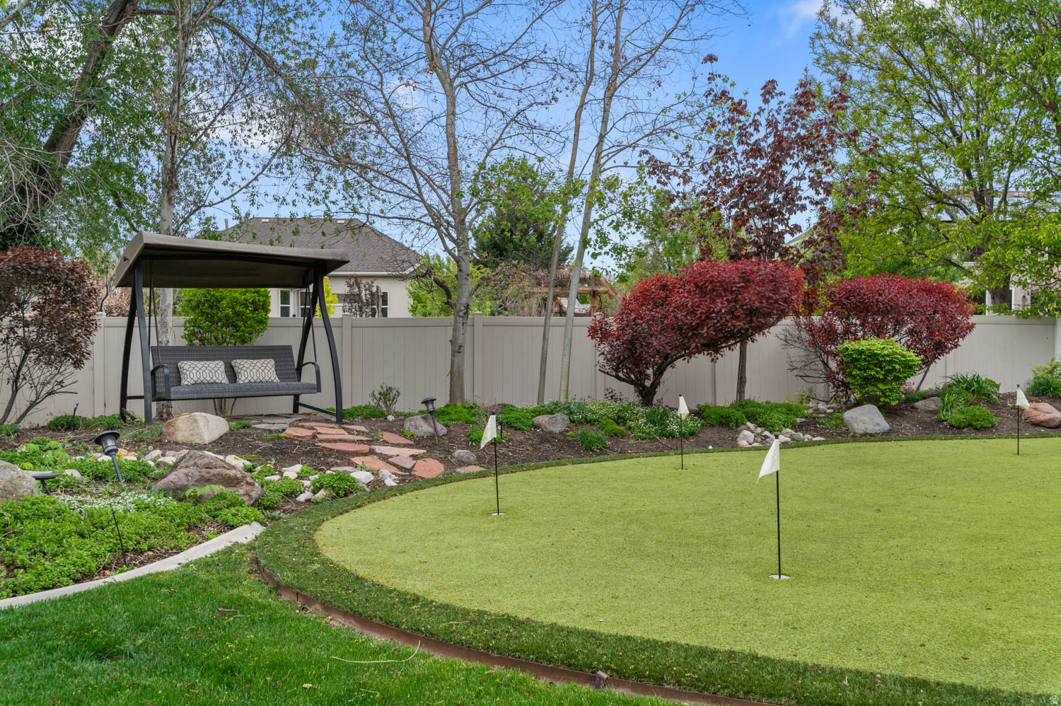 MEADOWS - Residential