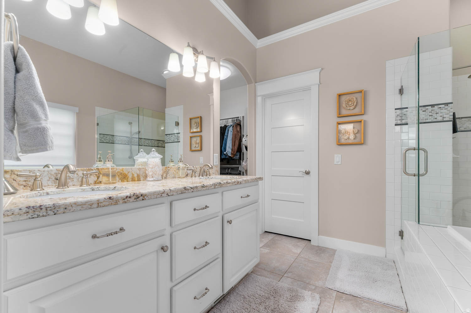 MEADOWS - Residential