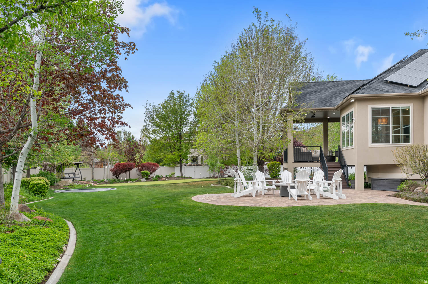 MEADOWS - Residential