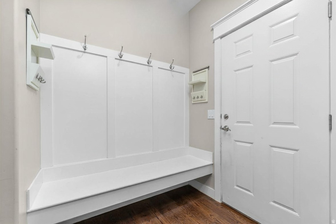 MEADOWS - Residential