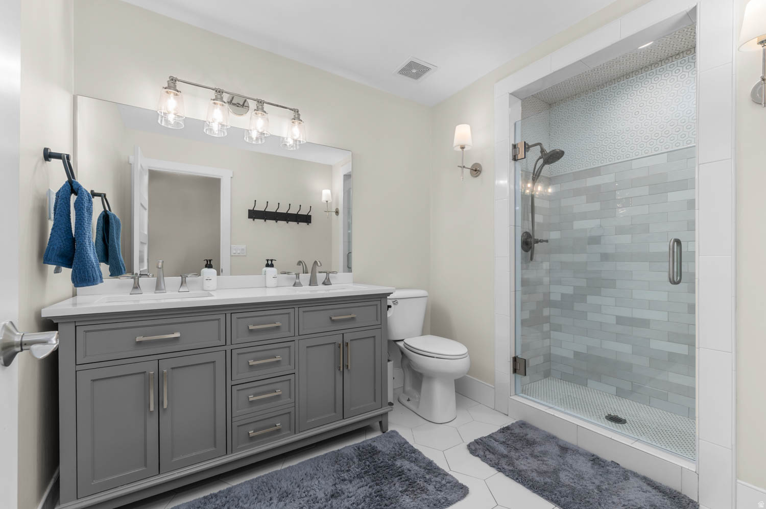 MEADOWS - Residential