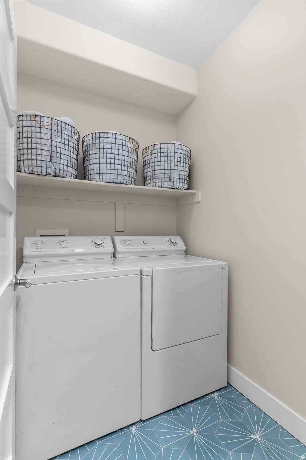 MEADOWS - Residential