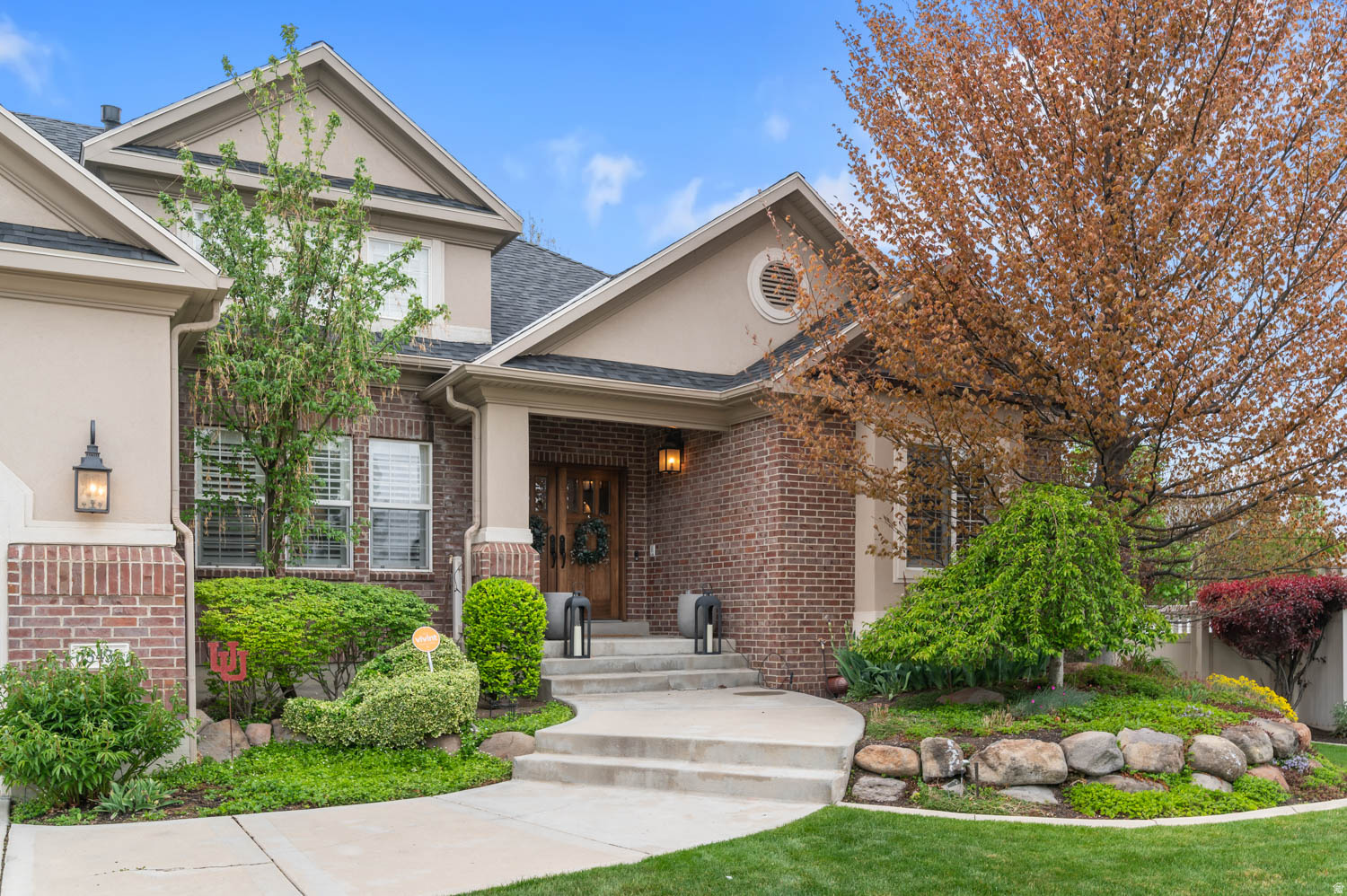 MEADOWS - Residential