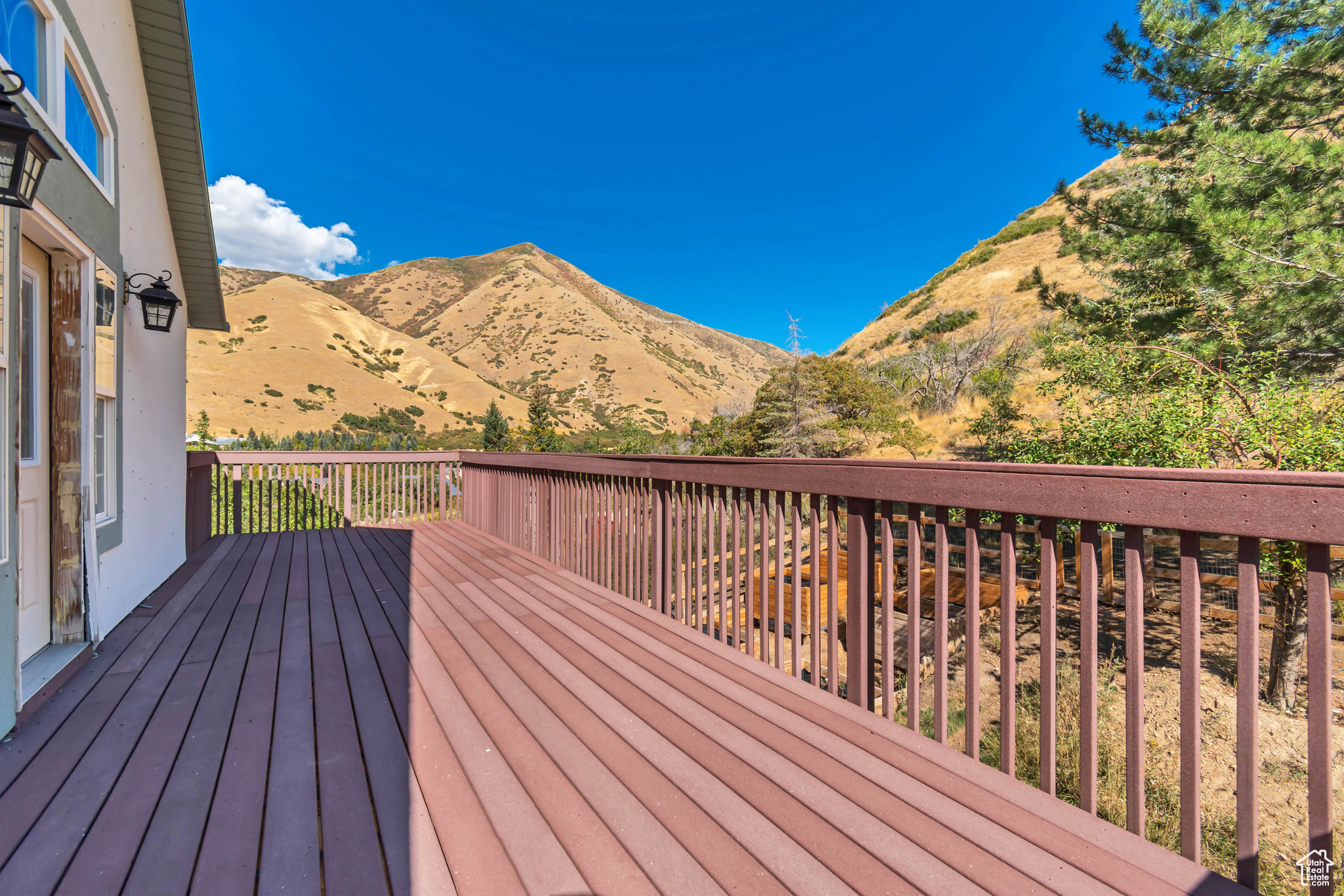 QUIET MEADOW FARMS - Residential