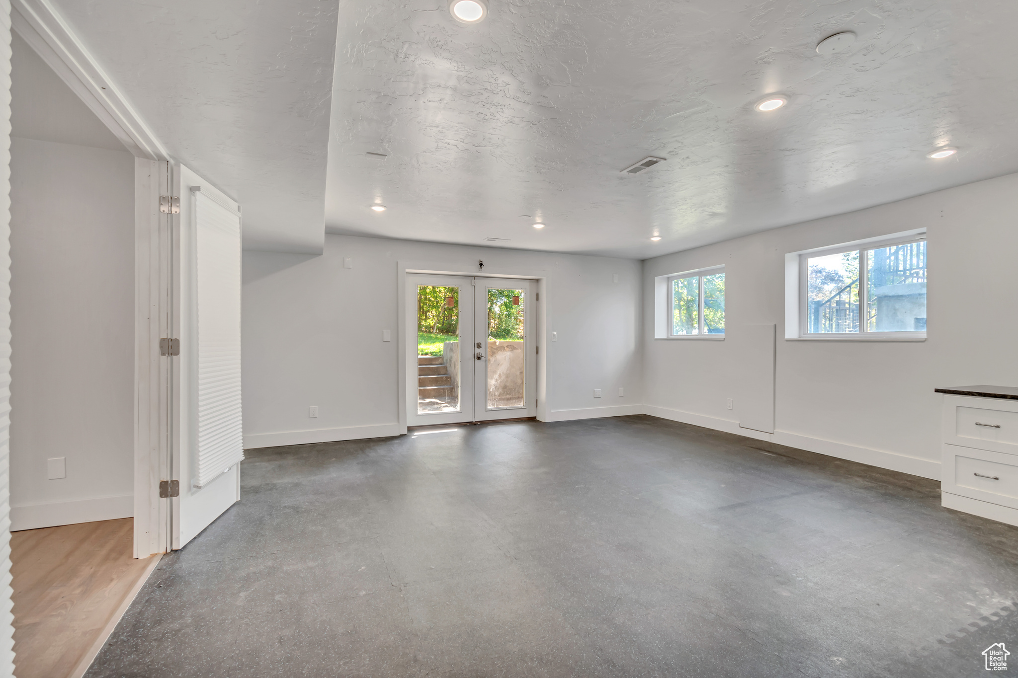 QUIET MEADOW FARMS - Residential