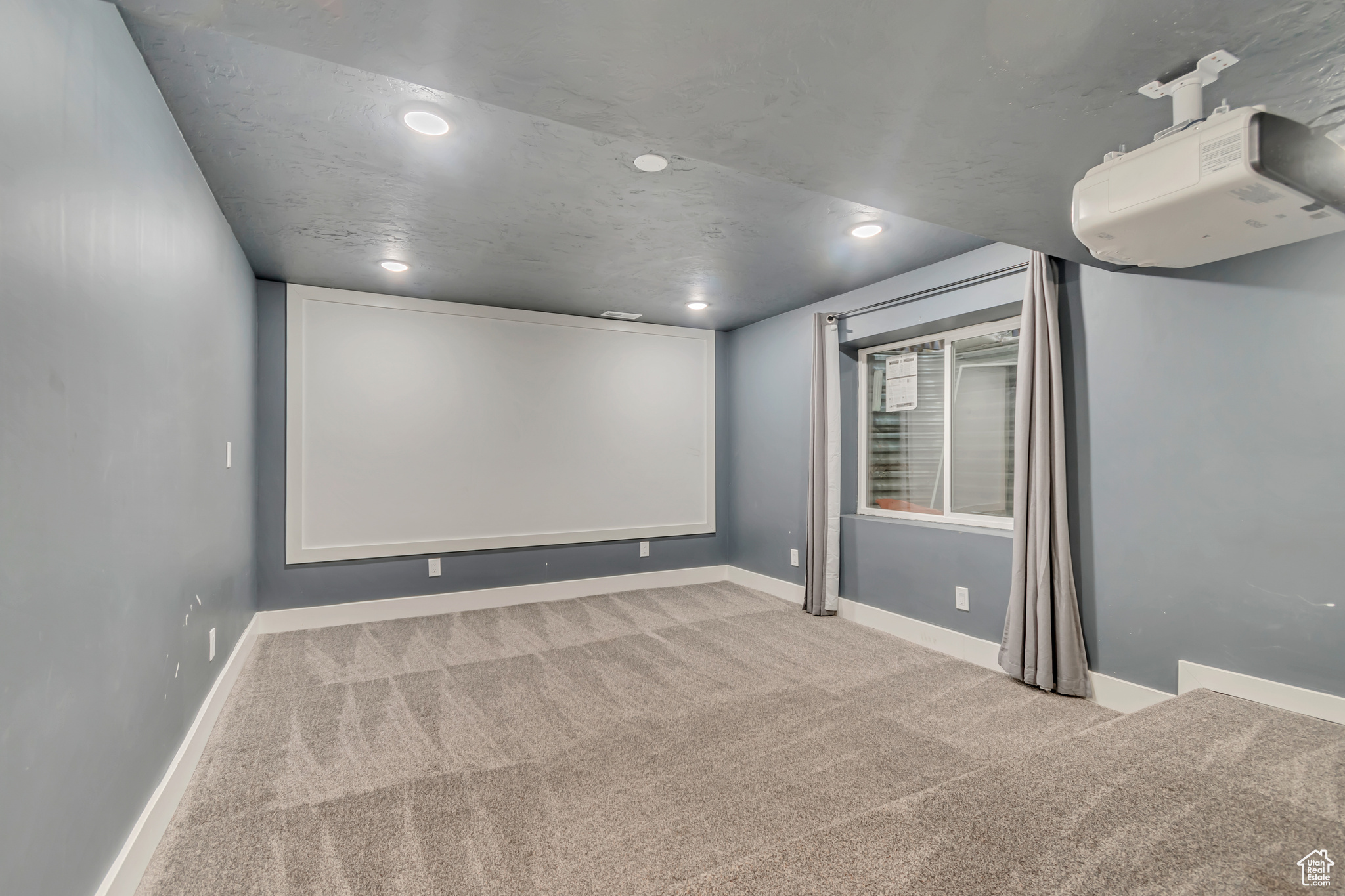QUIET MEADOW FARMS - Residential