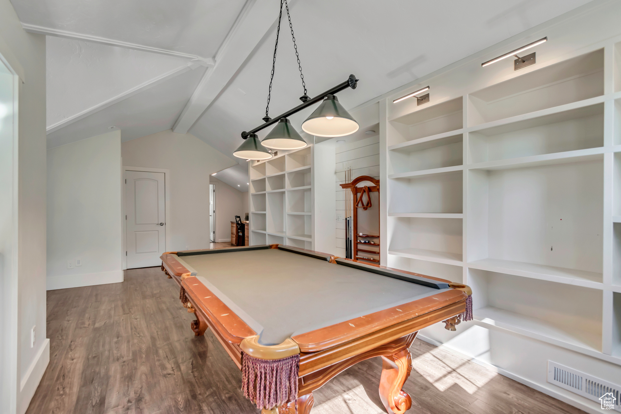 QUIET MEADOW FARMS - Residential