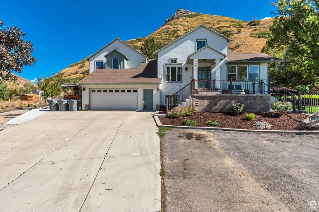 Photo of 24 QUIET MEADOW LN, Mapleton, UT 84664 (MLS # 2115264)