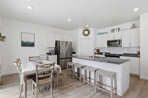 Tiny photo for 3873 W 560 N, Lehi, UT 84048 (MLS # 2151743)