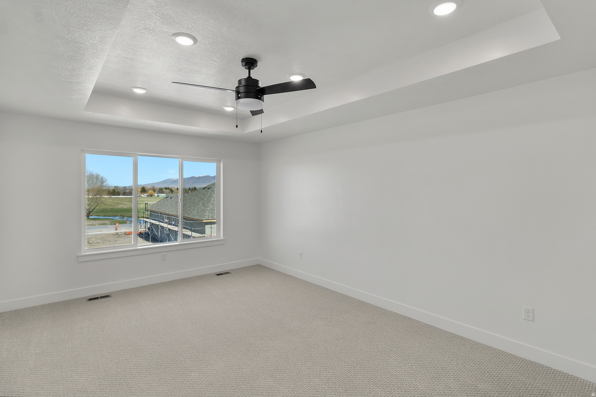 RIDGELINE PARK - Residential