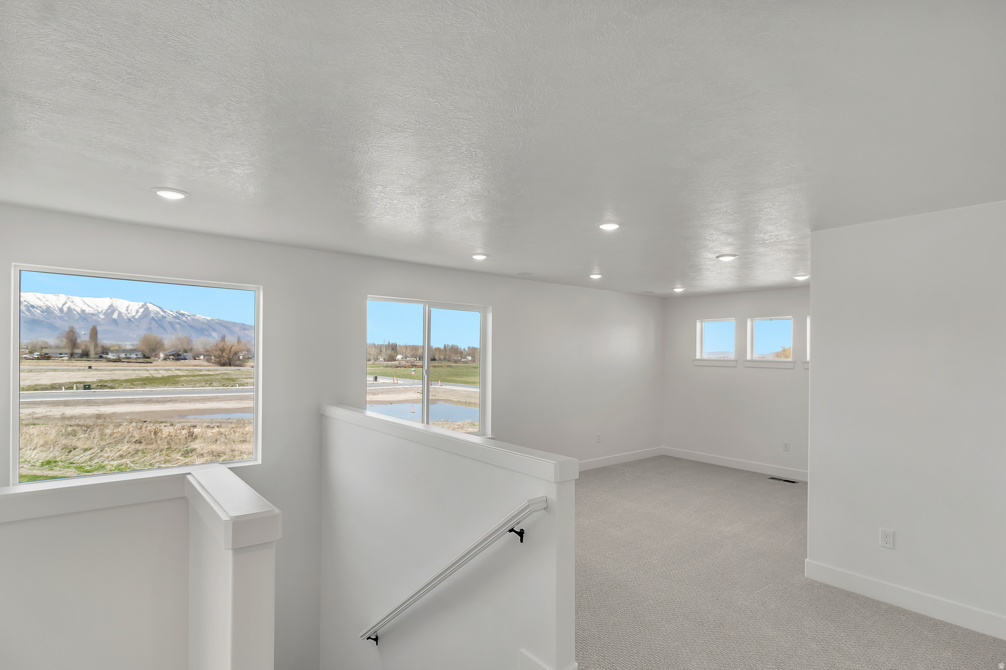 RIDGELINE PARK - Residential