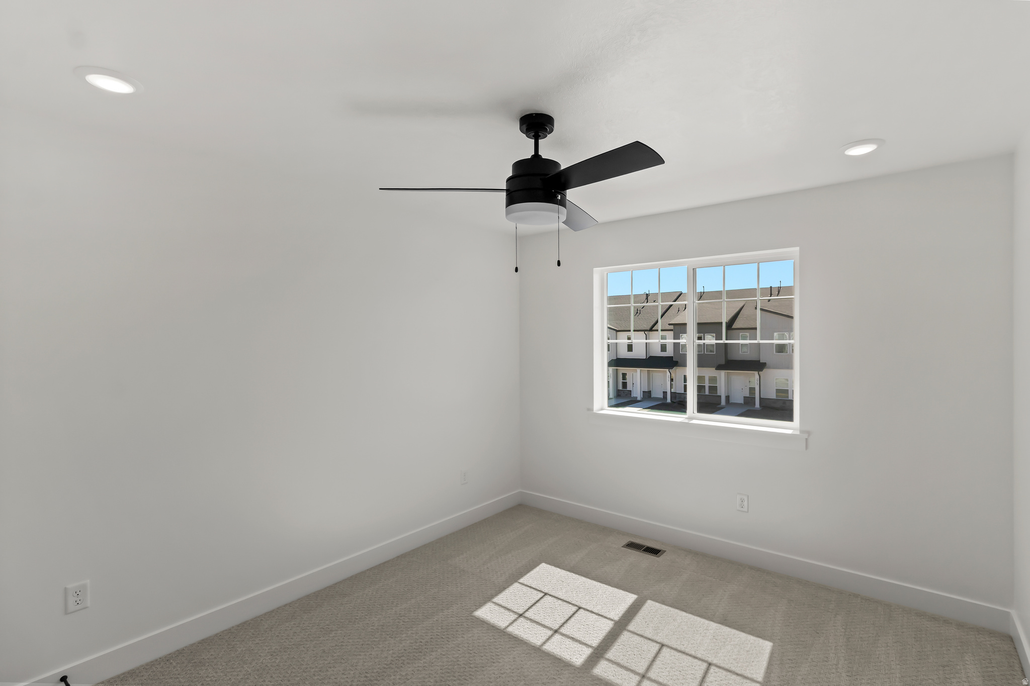 RIDGELINE PARK - Residential