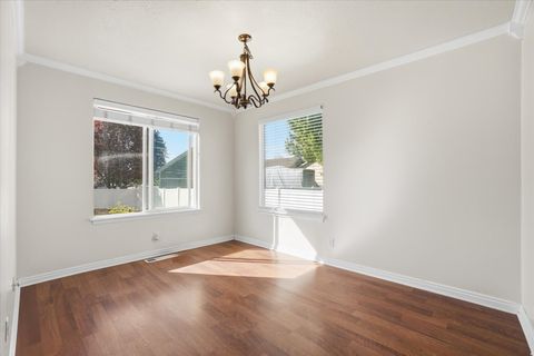 Tiny photo for 1359 W PARKSIDE LN S, Layton, UT 84041 (MLS # 2153509)