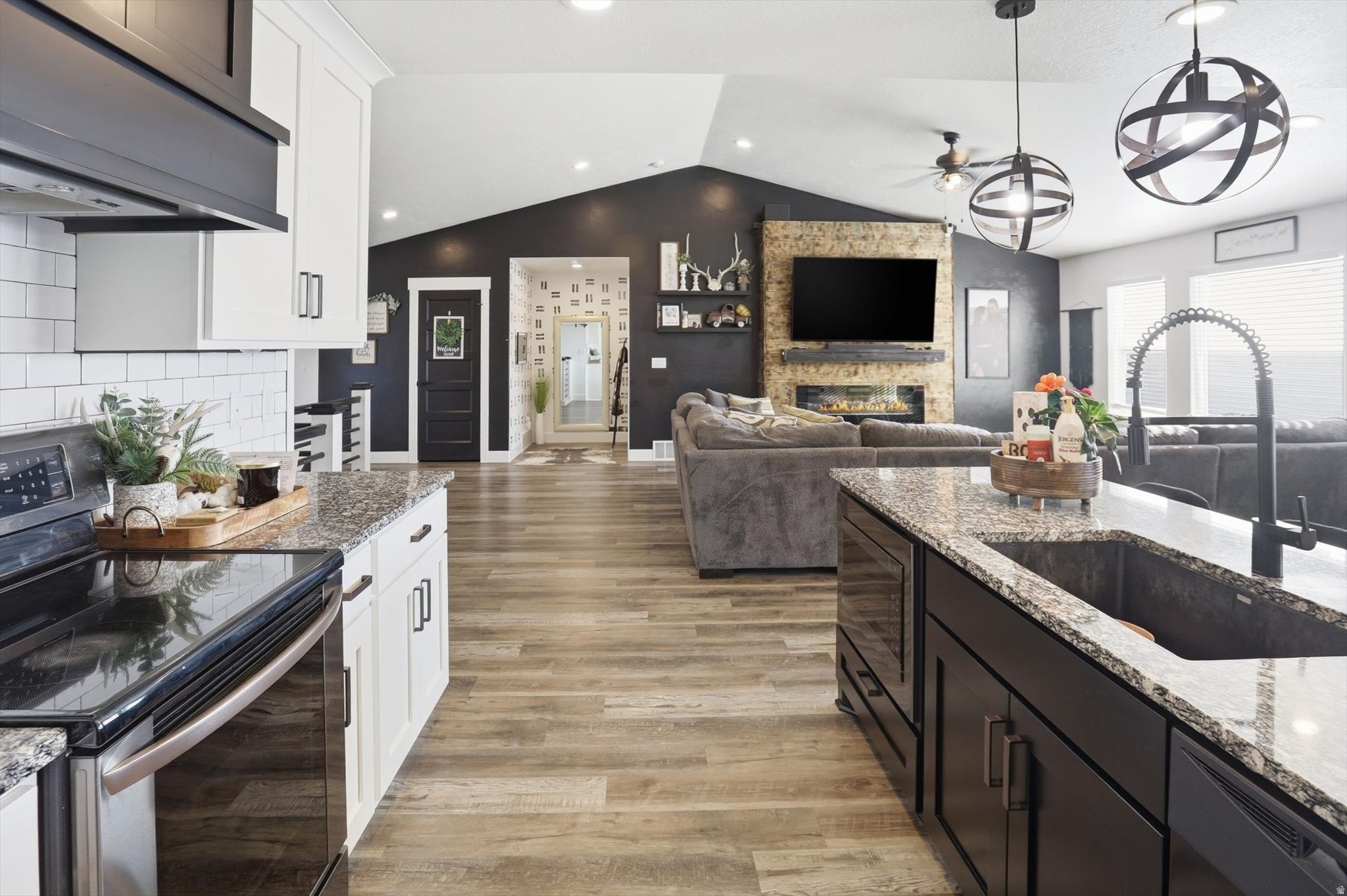 RIVER BEND ESTATES - Residential