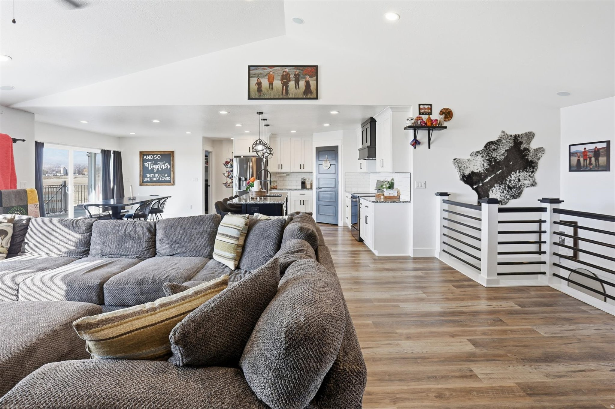 RIVER BEND ESTATES - Residential