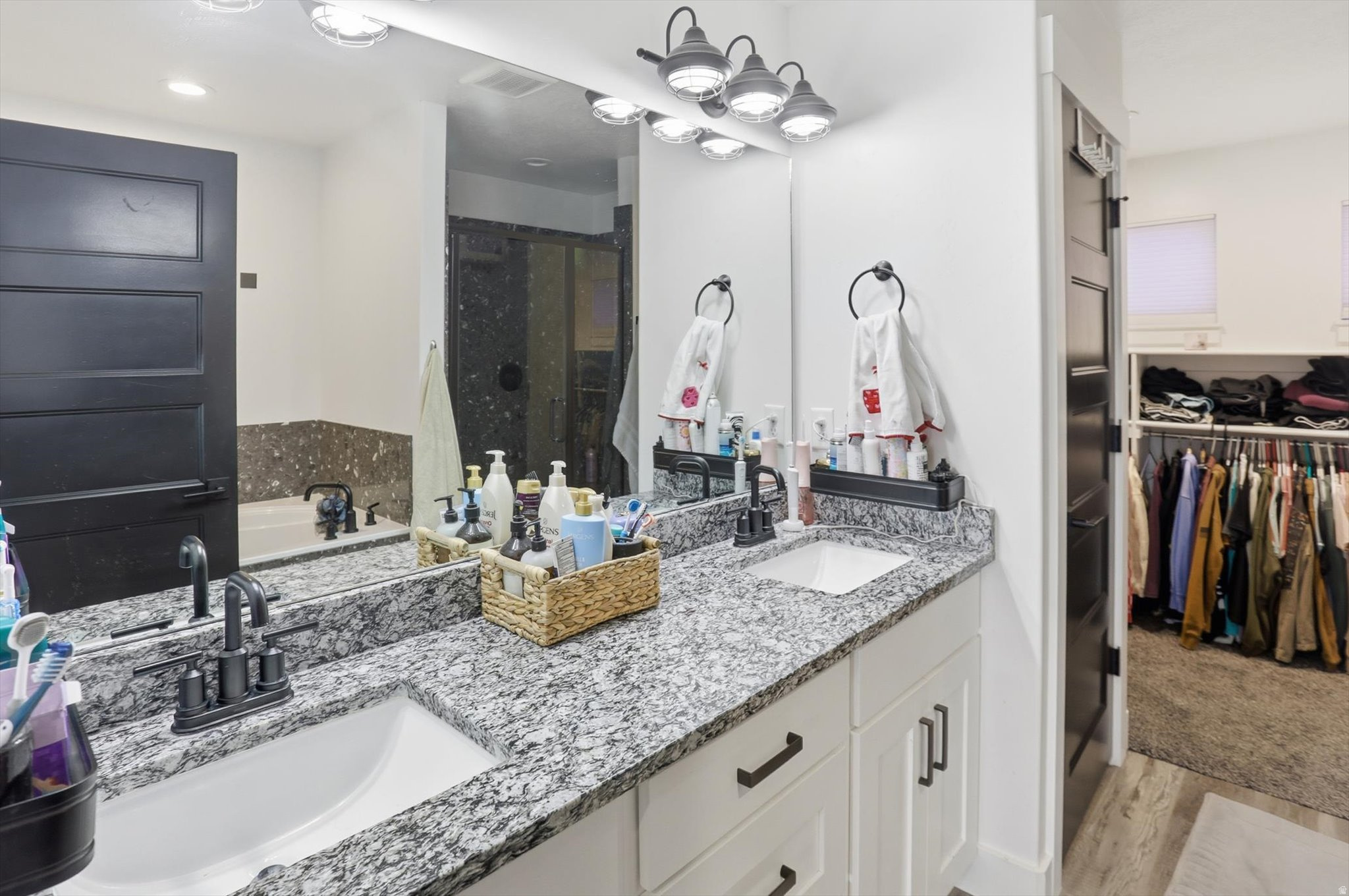 RIVER BEND ESTATES - Residential