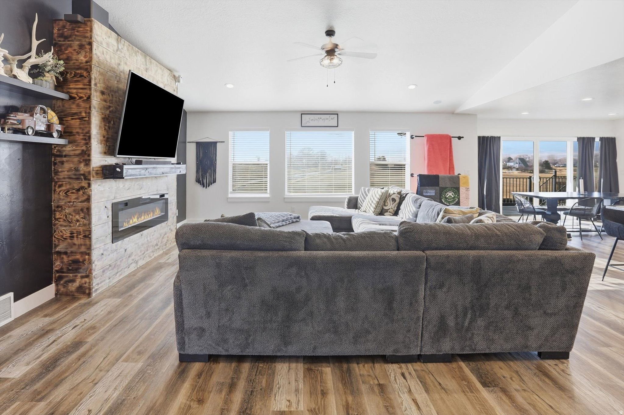 RIVER BEND ESTATES - Residential