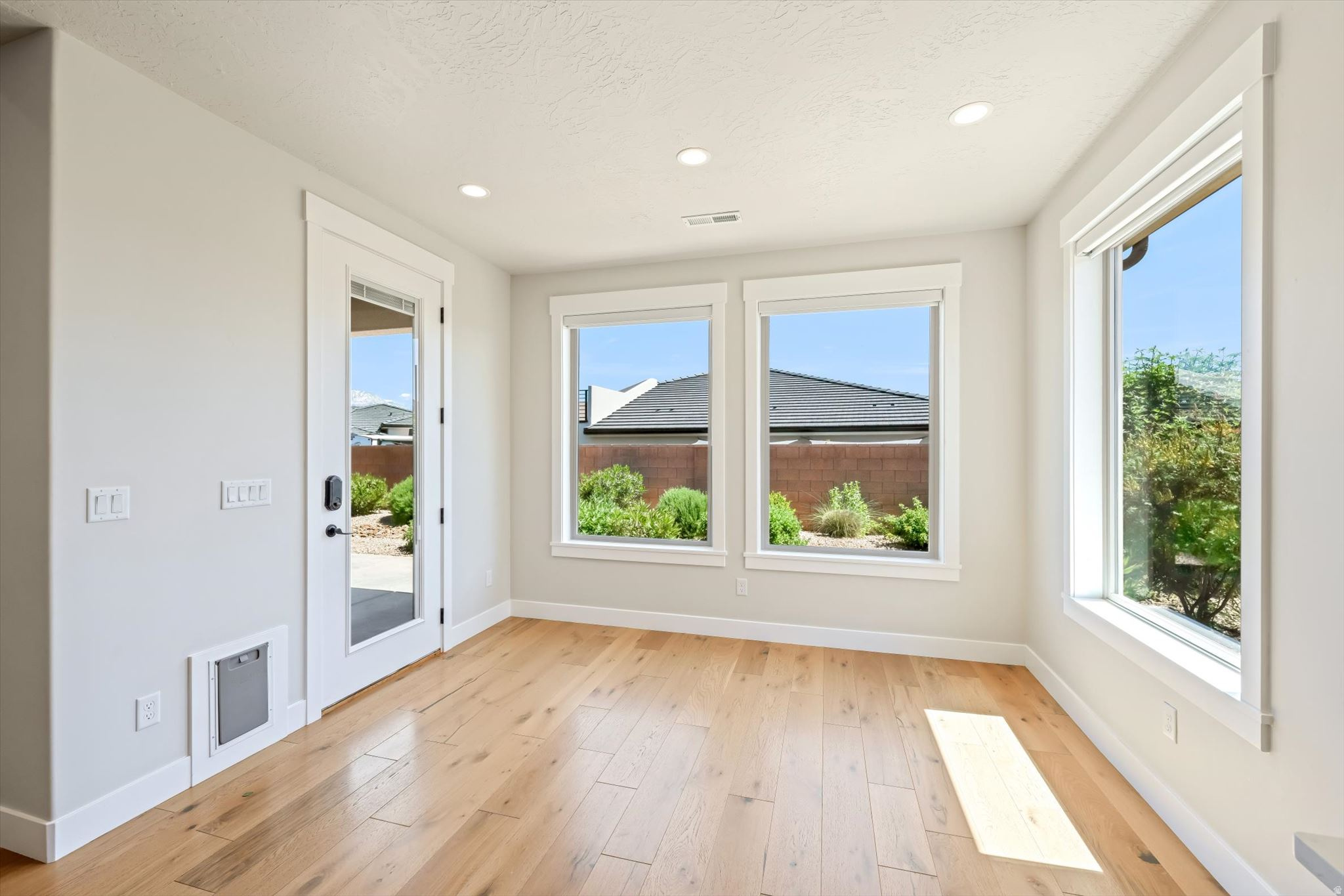 BELLA SOL AT SANTA CLARA PH 5 - Residential