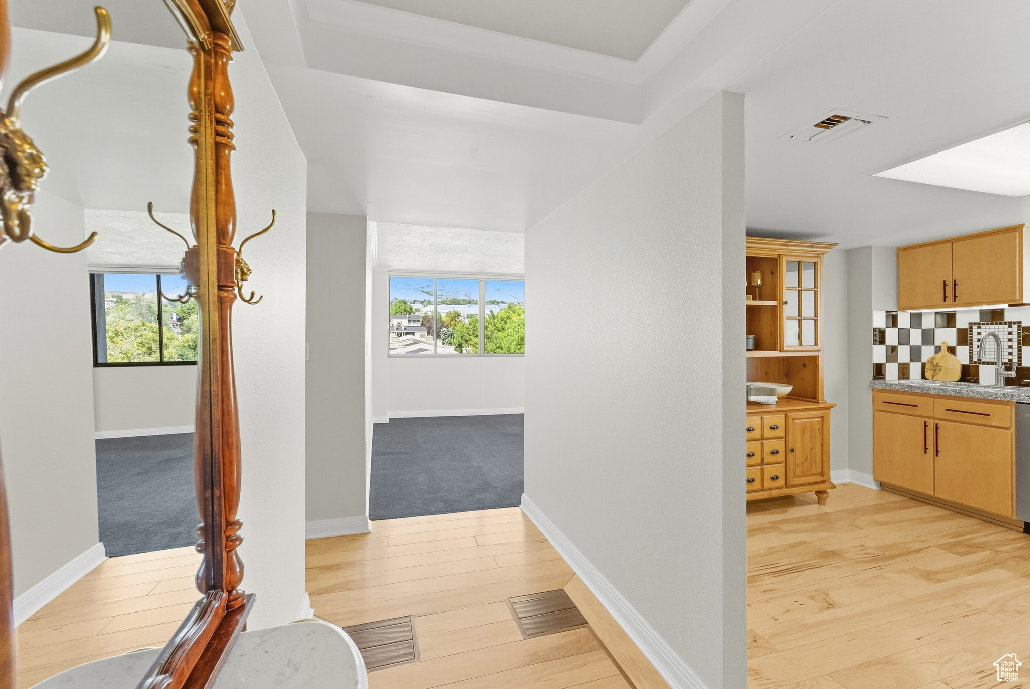 ZION SUMMIT CONDM - Residential